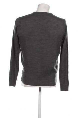 Herrenpullover, Größe M, Farbe Grau, Preis € 10,70