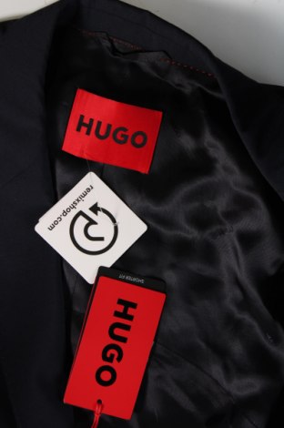 Мъжко сако Hugo Boss, Размер L, Цвят Син, Цена 230,45 лв.