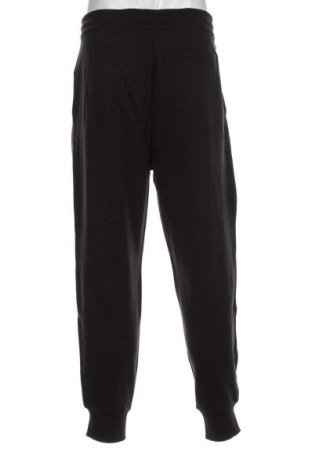 Pantaloni trening de bărbați Calvin Klein Jeans, Mărime XL, Culoare Negru, Preț 275,33 Lei