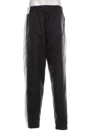 Pantaloni trening de bărbați Nike, Mărime XL, Culoare Negru, Preț 305,92 Lei