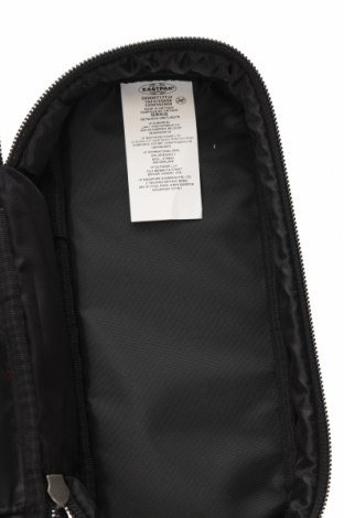 Kozmetická taška  Eastpak, Farba Červená, Cena  15,28 €