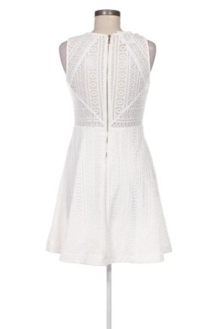 Kleid, Größe M, Farbe Weiß, Preis 12,56 €