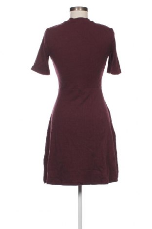 Kleid, Größe S, Farbe Rot, Preis € 6,99