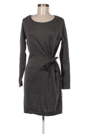 Kleid, Größe M, Farbe Grau, Preis € 13,12
