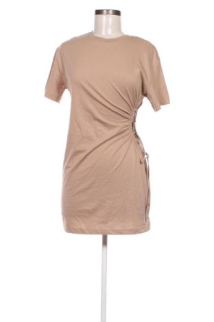Φόρεμα Bershka, Μέγεθος XS, Χρώμα  Μπέζ, Τιμή 9,48 €