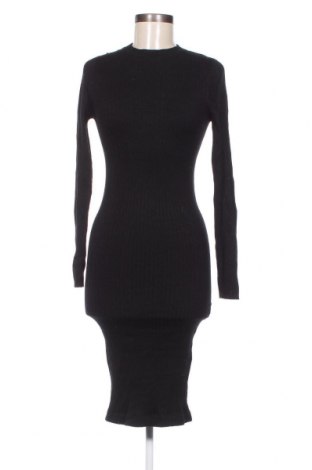 Rochie Bershka, Mărime M, Culoare Negru, Preț 31,48 Lei