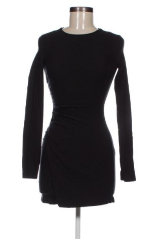 Šaty  Bershka, Veľkosť S, Farba Čierna, Cena  8,06 €