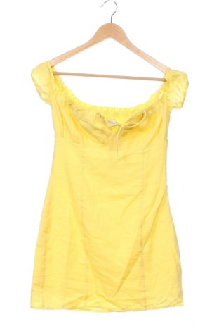 Šaty  Bershka, Veľkosť M, Farba Žltá, Cena  23,71 €