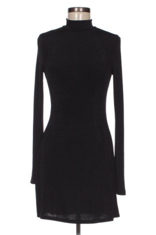 Φόρεμα Bershka, Μέγεθος L, Χρώμα Μαύρο, Τιμή 10,76 €
