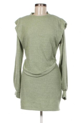 Kleid Bershka, Größe S, Farbe Grün, Preis 20,18 €