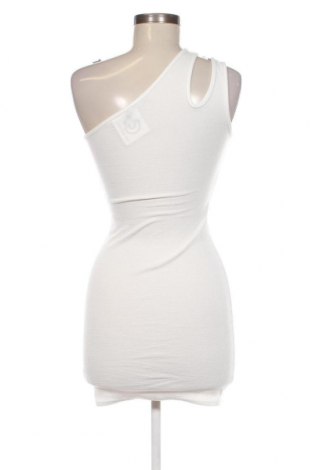 Φόρεμα Boohoo, Μέγεθος S, Χρώμα Λευκό, Τιμή 15,00 €