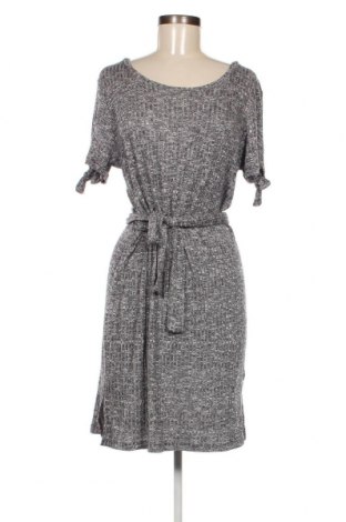 Kleid Emerson, Größe M, Farbe Grau, Preis 75,15 €