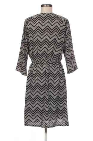 Kleid Esmara, Größe M, Farbe Mehrfarbig, Preis 6,67 €
