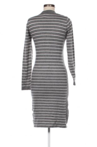 Kleid Esqualo, Größe S, Farbe Grau, Preis 5,01 €