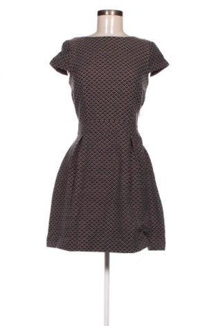 Φόρεμα Formula, Μέγεθος M, Χρώμα Πολύχρωμο, Τιμή 4,45 €
