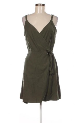 Φόρεμα Guido Maria Kretschmer for About You, Μέγεθος M, Χρώμα Πράσινο, Τιμή 22,27 €