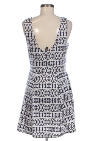 Kleid H&M, Größe XL, Farbe Mehrfarbig, Preis 16,17 €