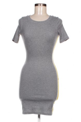 Kleid H&M Divided, Größe XS, Farbe Grau, Preis 8,07 €