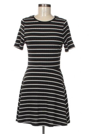 Kleid H&M Divided, Größe M, Farbe Mehrfarbig, Preis 9,08 €