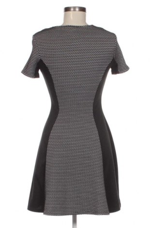 Kleid H&M Divided, Größe S, Farbe Mehrfarbig, Preis 9,00 €