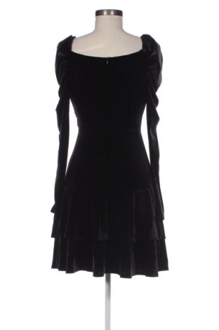 Šaty  Ivivi, Veľkosť M, Farba Čierna, Cena  4,93 €