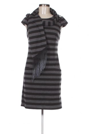 Kleid Jessica Simpson, Größe S, Farbe Mehrfarbig, Preis 5,01 €