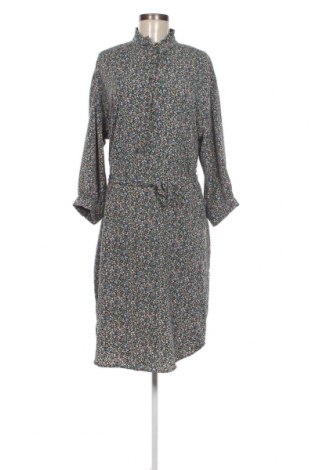 Kleid Monki, Größe M, Farbe Mehrfarbig, Preis 6,21 €
