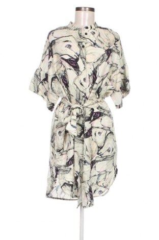 Kleid Monki, Größe M, Farbe Mehrfarbig, Preis 31,96 €