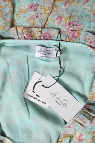 Kleid NA-KD, Größe M, Farbe Mehrfarbig, Preis € 14,47