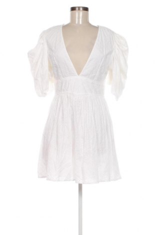 Kleid NA-KD, Größe M, Farbe Weiß, Preis 14,73 €
