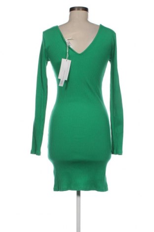 Šaty  NA-KD, Velikost M, Barva Zelená, Cena  626,00 Kč