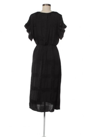 Kleid Oysho, Größe L, Farbe Schwarz, Preis 15,22 €