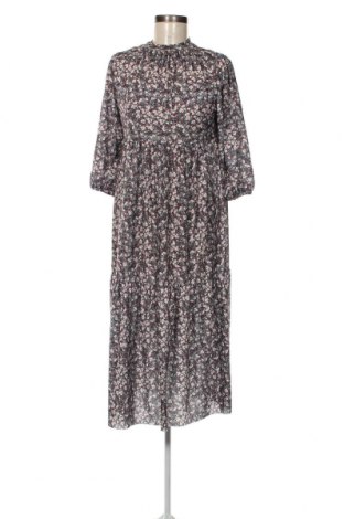 Šaty  Pull&Bear, Velikost S, Barva Vícebarevné, Cena  226,00 Kč
