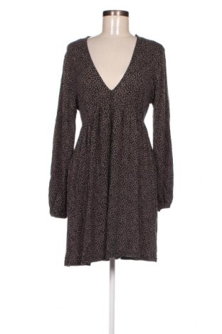 Kleid Pull&Bear, Größe L, Farbe Mehrfarbig, Preis 6,66 €