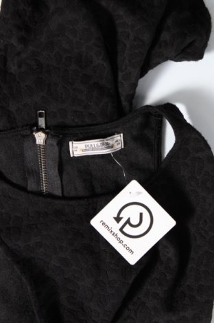 Φόρεμα Pull&Bear, Μέγεθος XS, Χρώμα Μαύρο, Τιμή 7,18 €