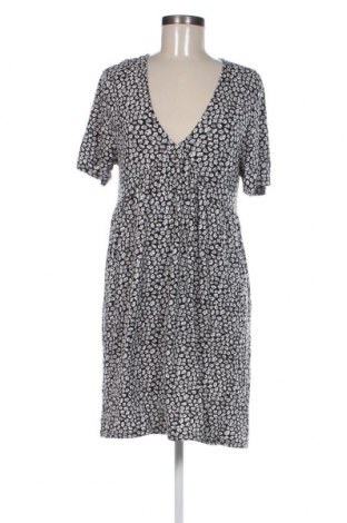 Kleid Pull&Bear, Größe L, Farbe Mehrfarbig, Preis 12,11 €