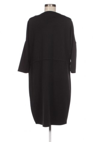 Kleid Reserved, Größe XL, Farbe Schwarz, Preis 27,70 €