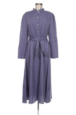 Kleid SHEIN, Größe M, Farbe Lila, Preis 7,56 €