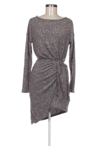 Kleid SHEIN, Größe S, Farbe Grau, Preis 12,11 €