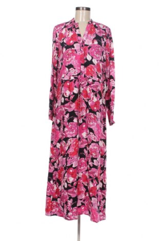 Kleid Selected Femme, Größe S, Farbe Mehrfarbig, Preis 66,96 €