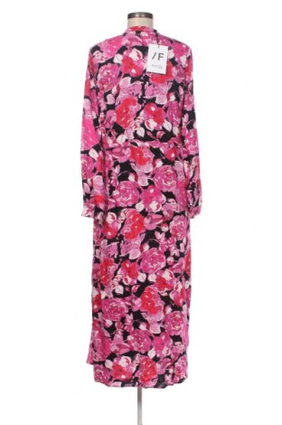 Kleid Selected Femme, Größe S, Farbe Mehrfarbig, Preis € 32,51