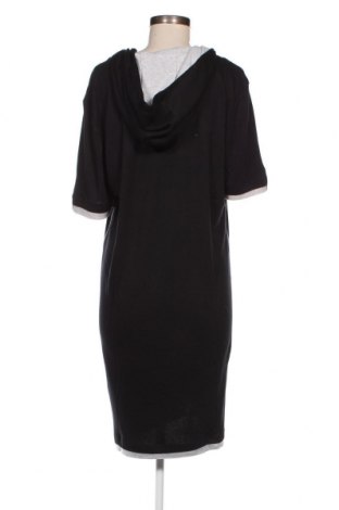 Kleid Sheego, Größe M, Farbe Schwarz, Preis 11,13 €
