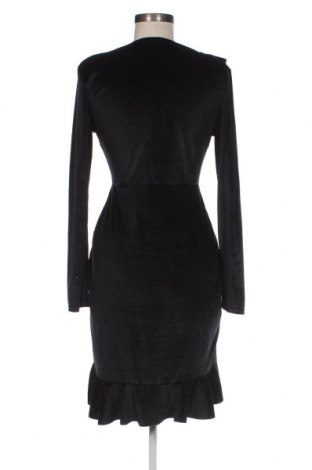 Φόρεμα Sisters Point, Μέγεθος M, Χρώμα Μαύρο, Τιμή 5,75 €