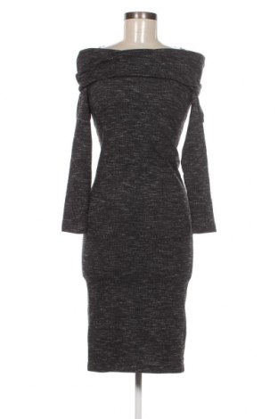 Kleid Stradivarius, Größe M, Farbe Schwarz, Preis 8,90 €