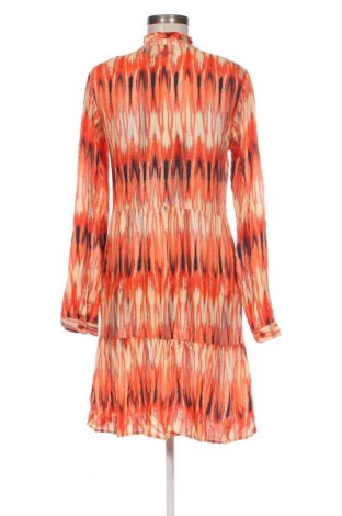 Kleid Tamaris, Größe M, Farbe Mehrfarbig, Preis 11,78 €
