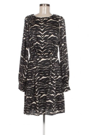 Kleid Topshop, Größe M, Farbe Schwarz, Preis 55,34 €