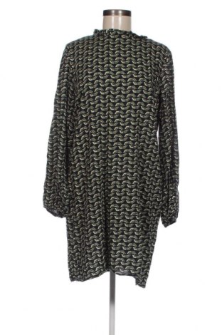 Kleid Trendyol, Größe M, Farbe Mehrfarbig, Preis € 8,35