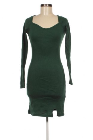 Kleid Trendyol, Größe M, Farbe Grün, Preis € 22,27