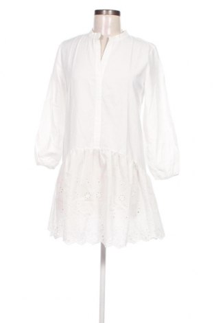 Φόρεμα Trendyol, Μέγεθος M, Χρώμα Λευκό, Τιμή 30,62 €