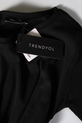 Kleid Trendyol, Größe L, Farbe Schwarz, Preis 18,37 €